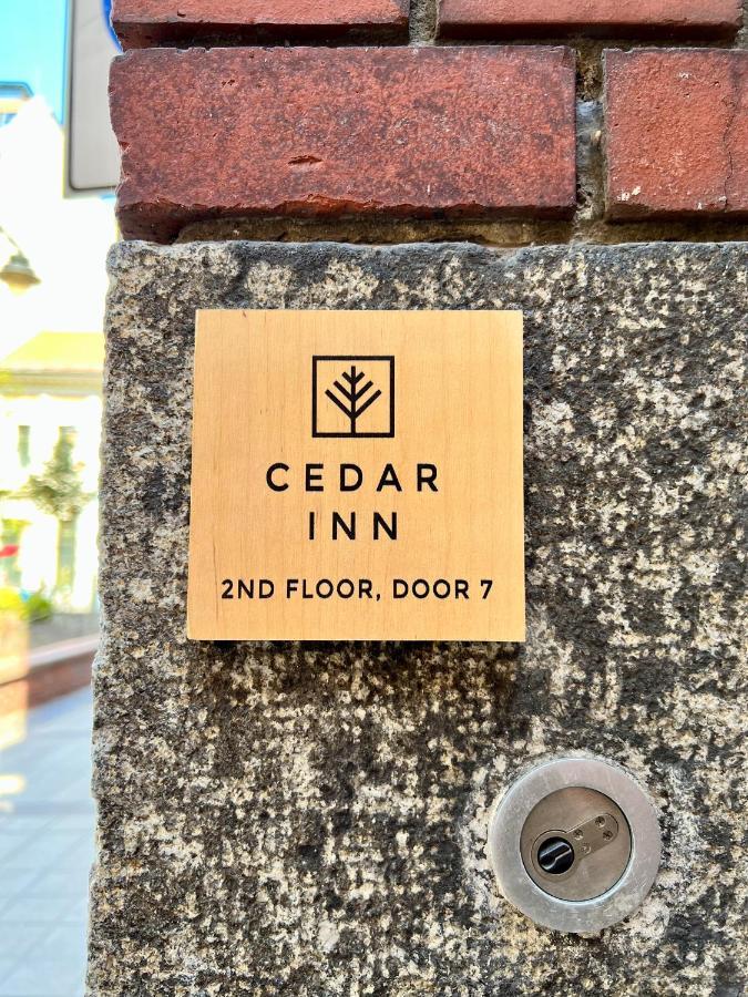 Cedar Inn Budapest - Palace District Экстерьер фото